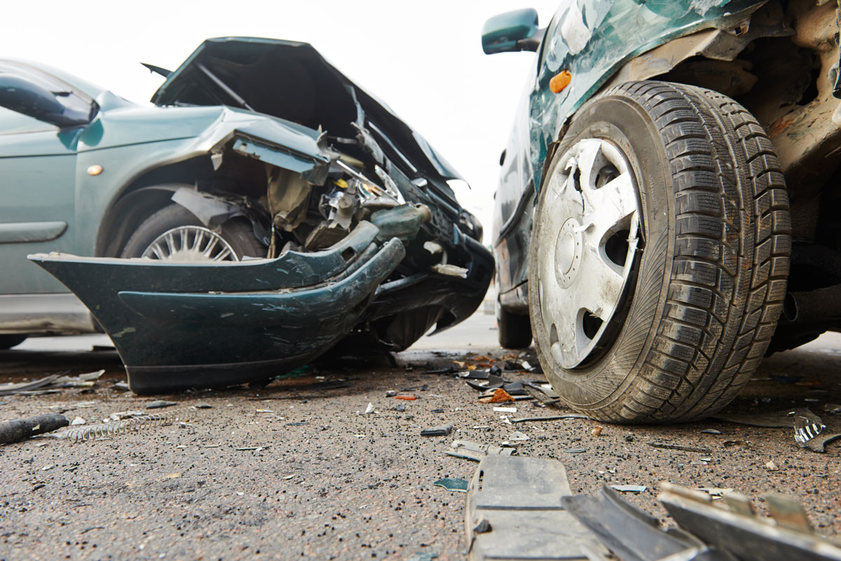 cars in a wreck that require Cheap Auto Insurance in Saginaw, Michigan